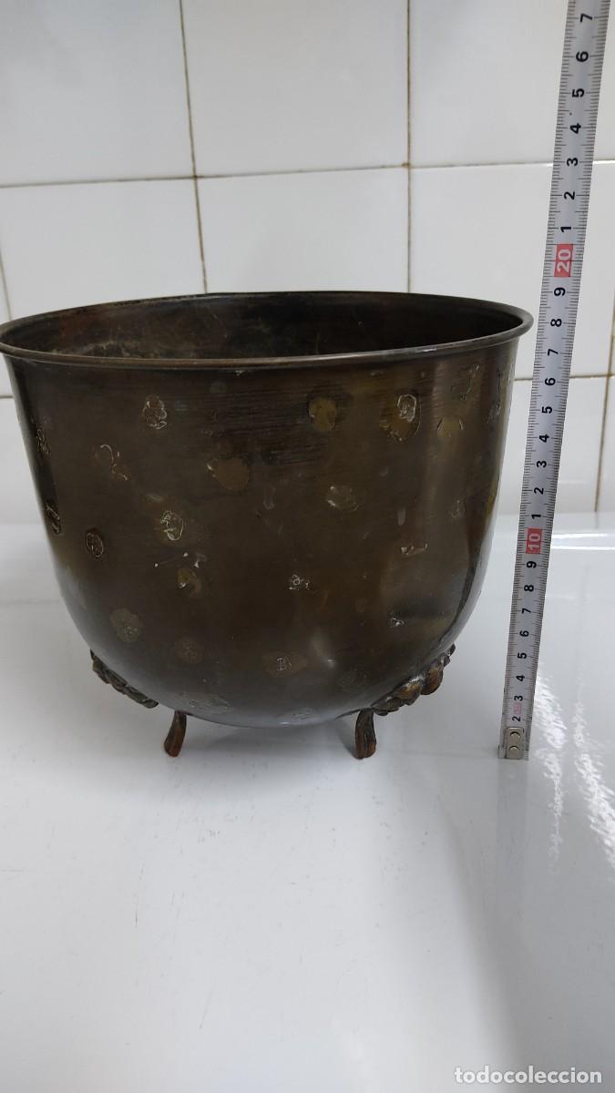 Antig&uuml;edades: Lote de antiguos maceteros estilo romano - Foto 29