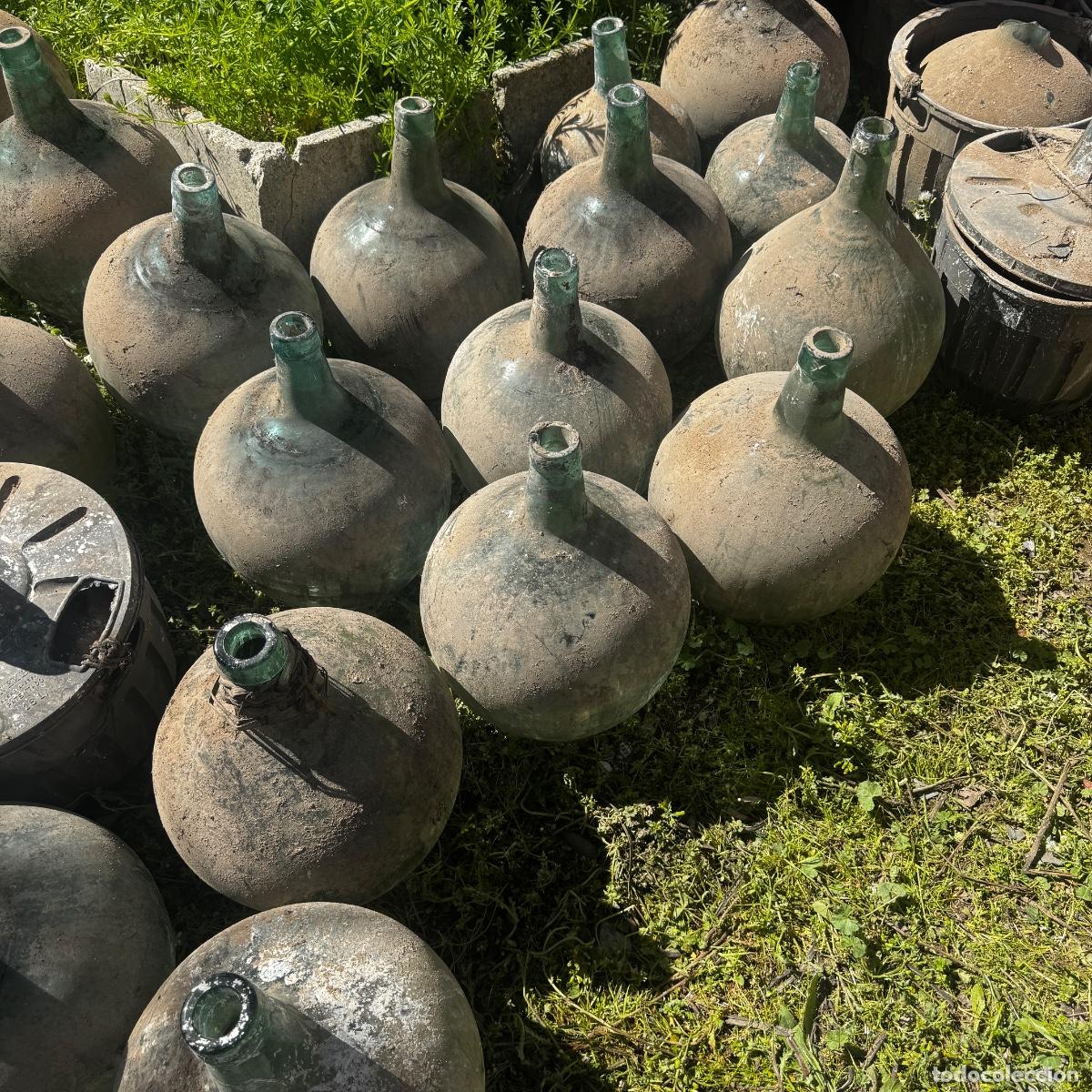 Antig&uuml;edades: Damajuanas antiguas verdes - Foto 3