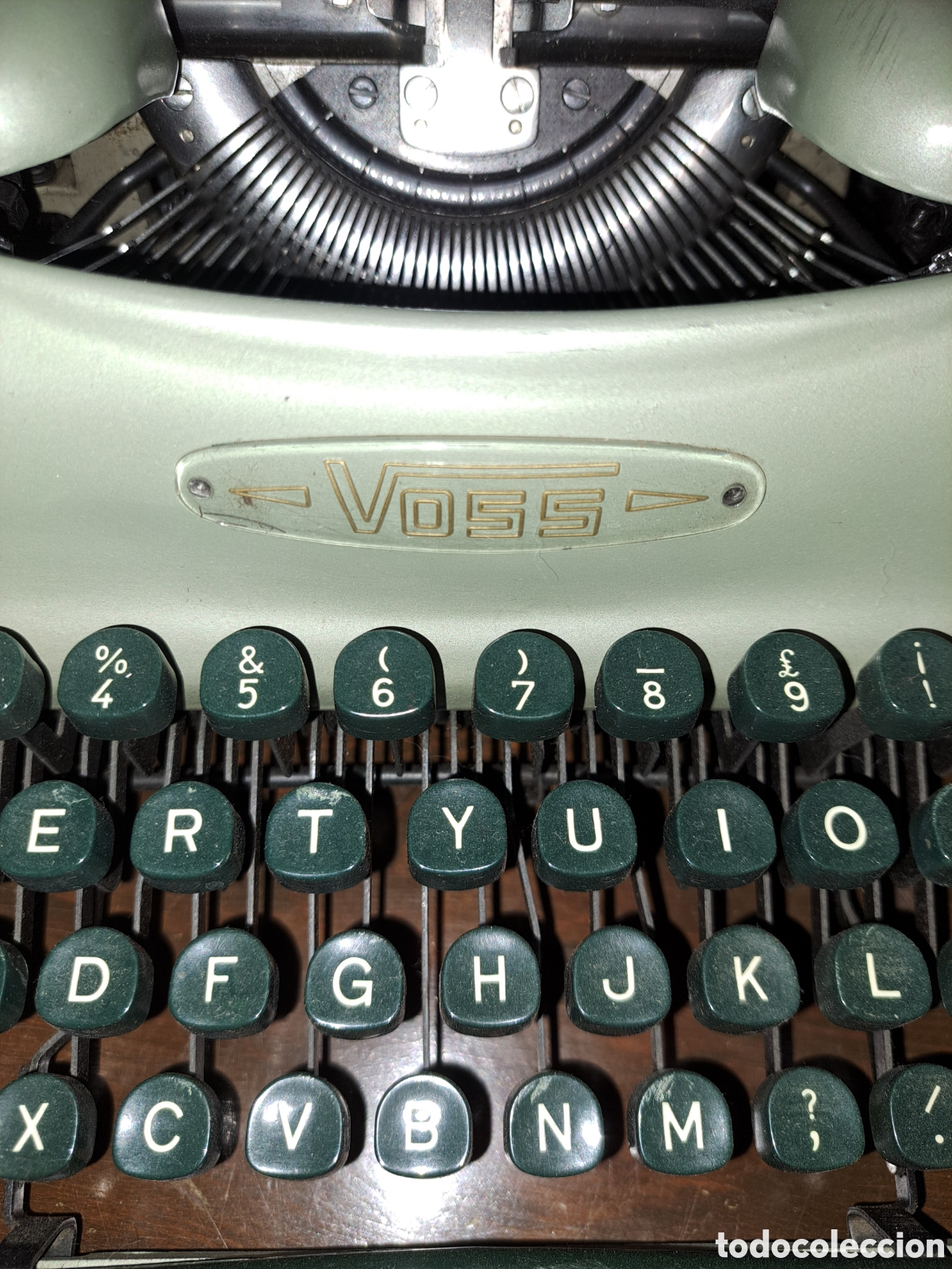 Antig&uuml;edades: Maquina de escribir voss - Foto 1