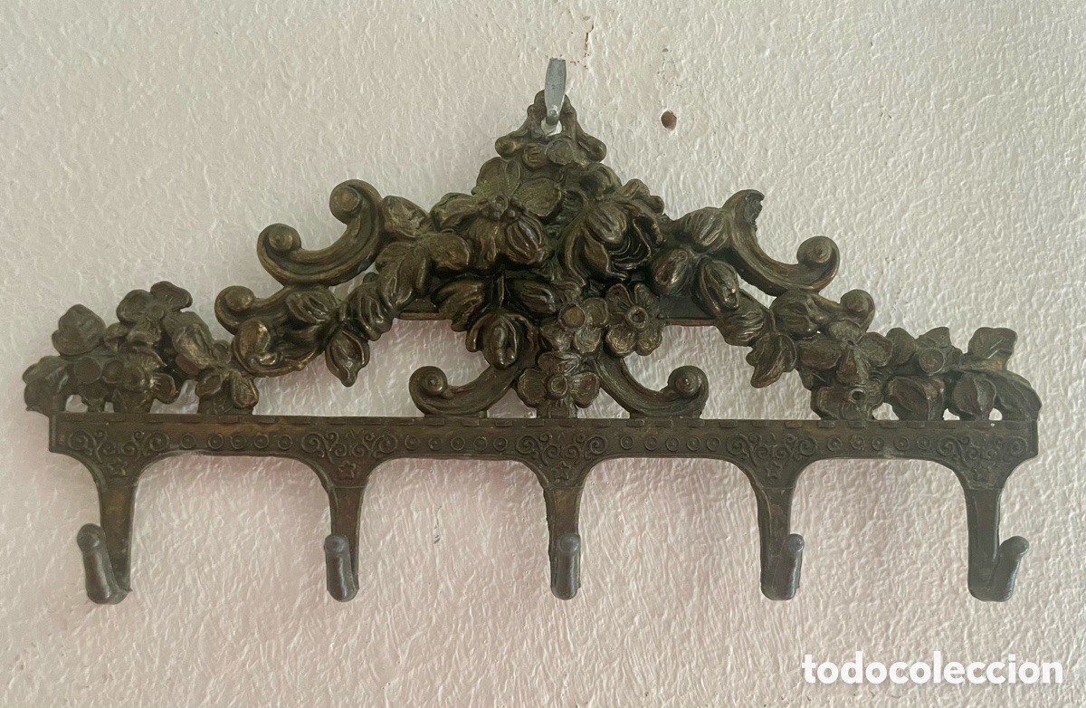 Antig&uuml;edades: Soporte para llaves de pared - Foto 1