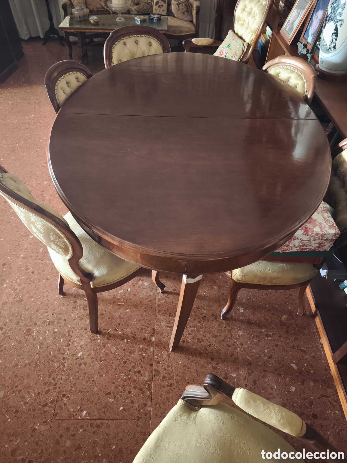 Antig&uuml;edades: Conjunto sal&oacute;n isabelino - Foto 2
