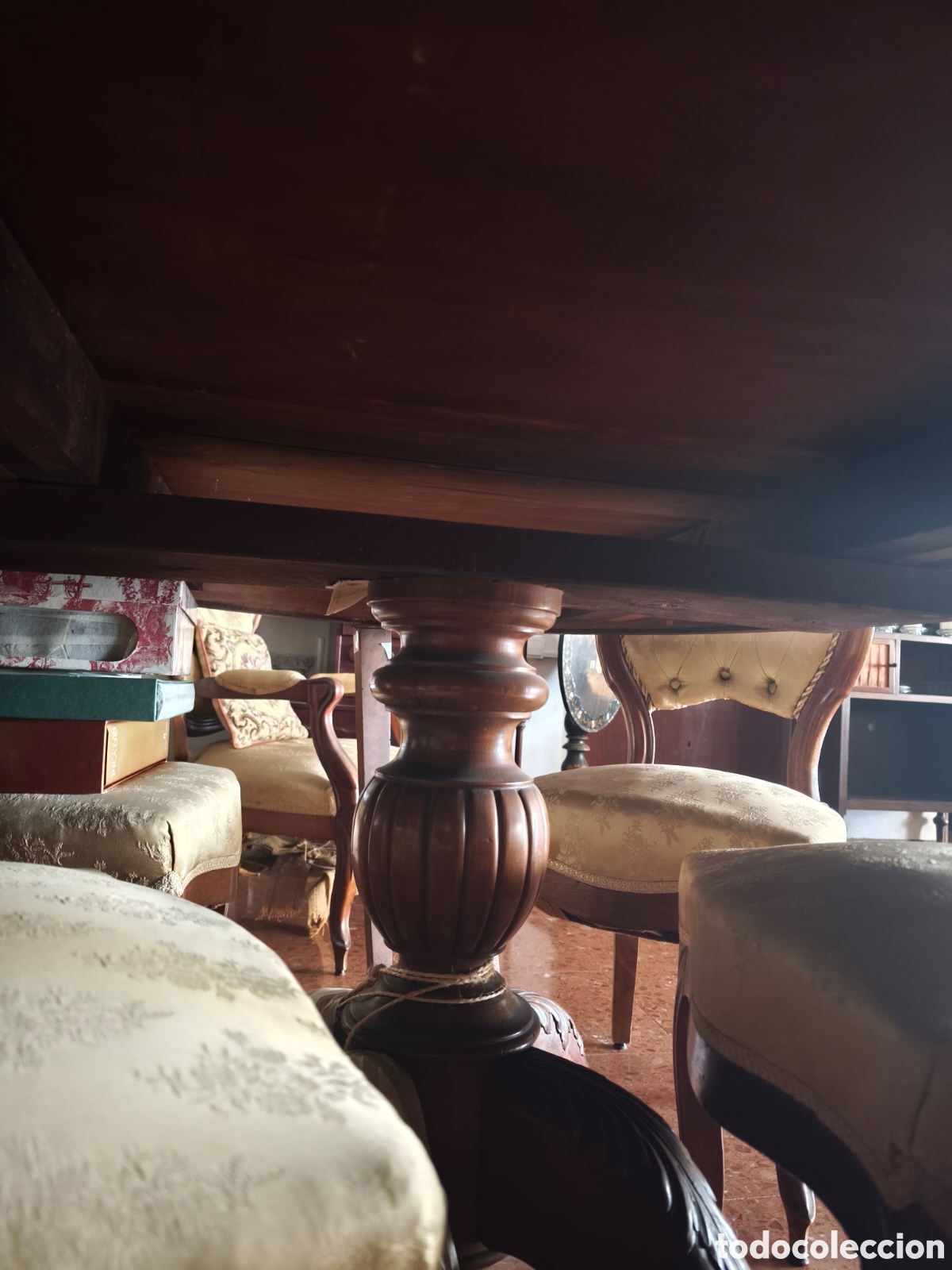 Antig&uuml;edades: Conjunto sal&oacute;n isabelino - Foto 9