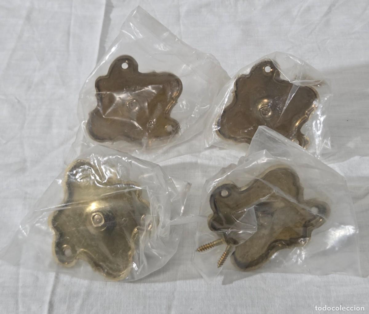Antig&uuml;edades: 4 apliques perchas de bronce, nuevos - Foto 8