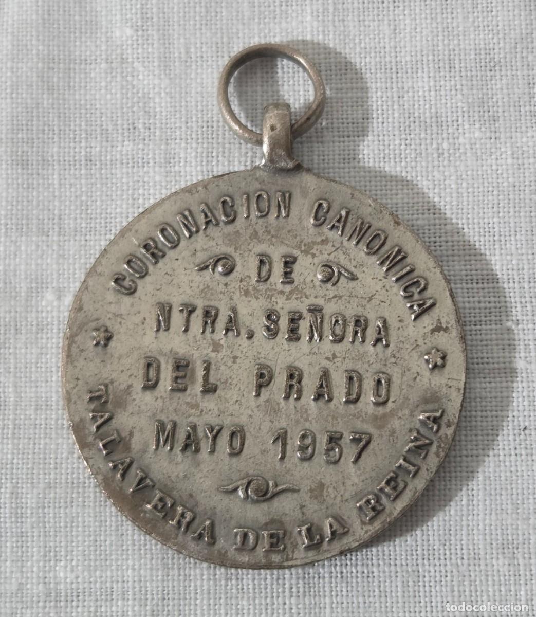 Antig&uuml;edades: Medalla de nuestra se&ntilde;ora del prado, 1957 - Foto 6
