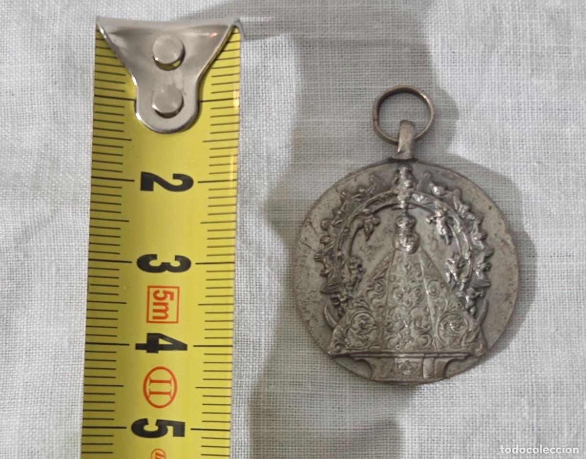 Antig&uuml;edades: Medalla de nuestra se&ntilde;ora del prado, 1957 - Foto 8