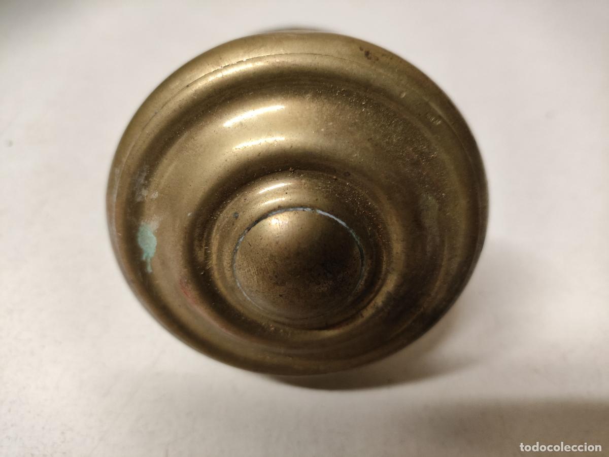 Antig&uuml;edades: ANTIGUO POMO DE PUERTA EN BRONCE - Foto 2