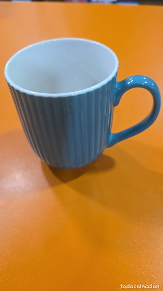 Antig&uuml;edades: Vaso Taza con asa Azul - Foto 1