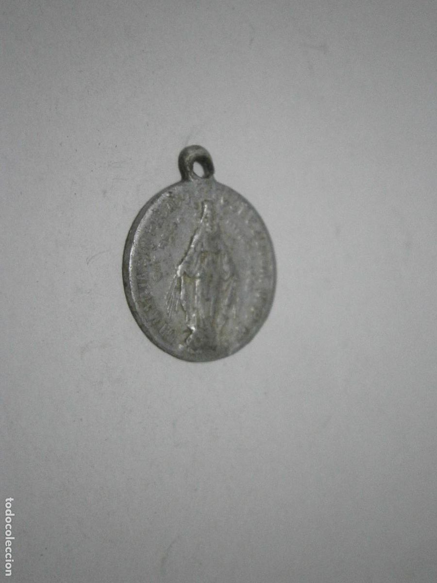 Antig&uuml;edades: ANTIGUA MEDALLA O COLGANTE RELIGIOSO - 11.5