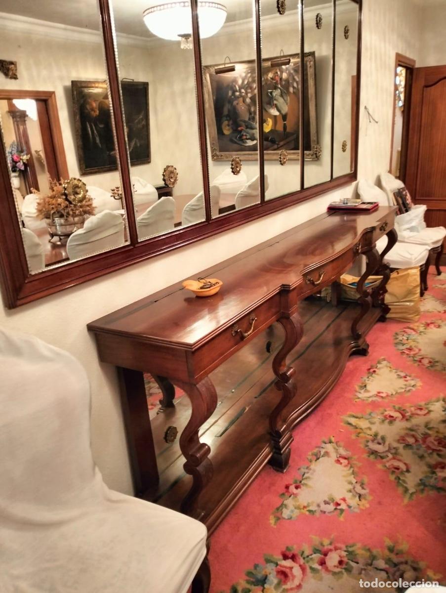 Antig&uuml;edades: Conjunto excepcional de comedor para 16 comensales - Foto 4