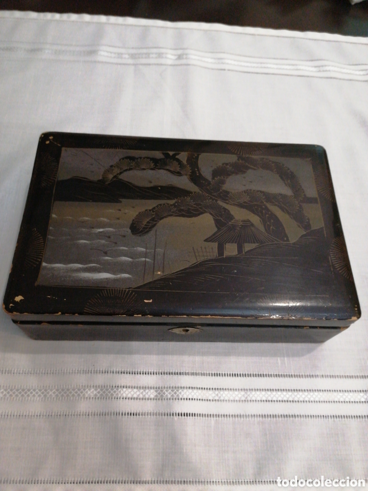Antig&uuml;edades: Caja lacada oriental - Foto 1