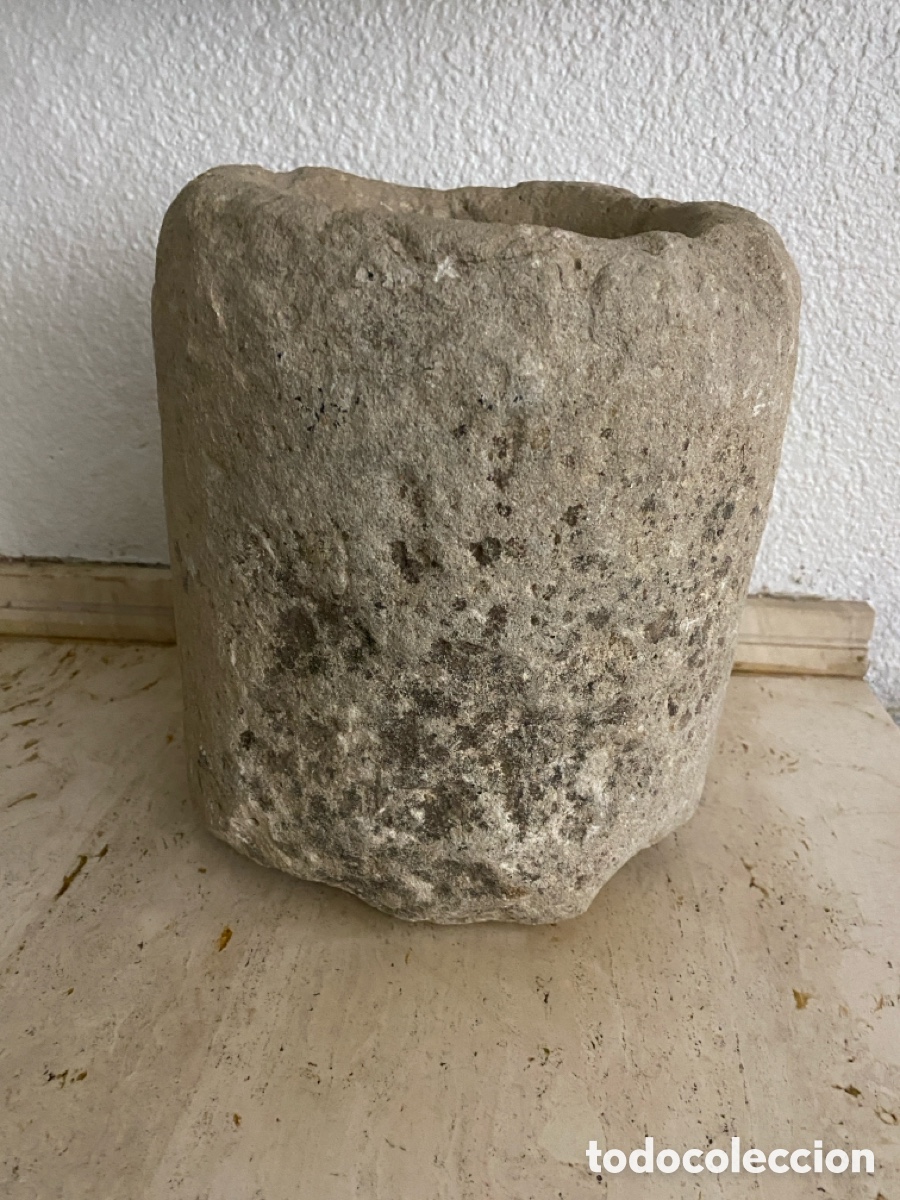 Antig&uuml;edades: Antiguo mortero de piedra - Foto 2