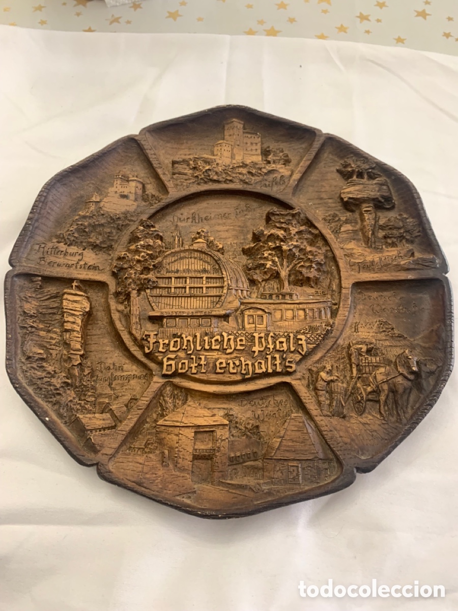 Antig&uuml;edades: Plato decorativo vintage en 3D.