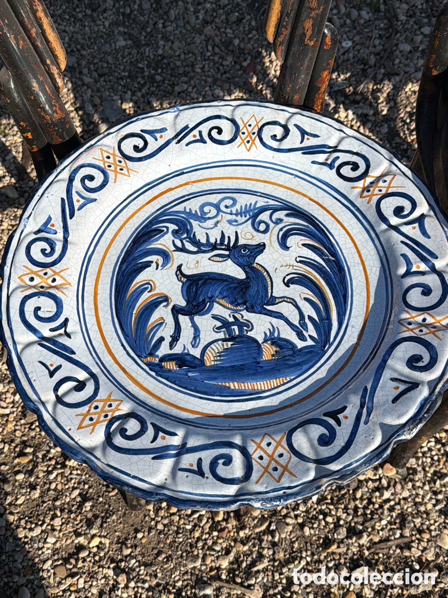 Antig&uuml;edades: Plato de Talavera gran tama&ntilde;o - Foto 1