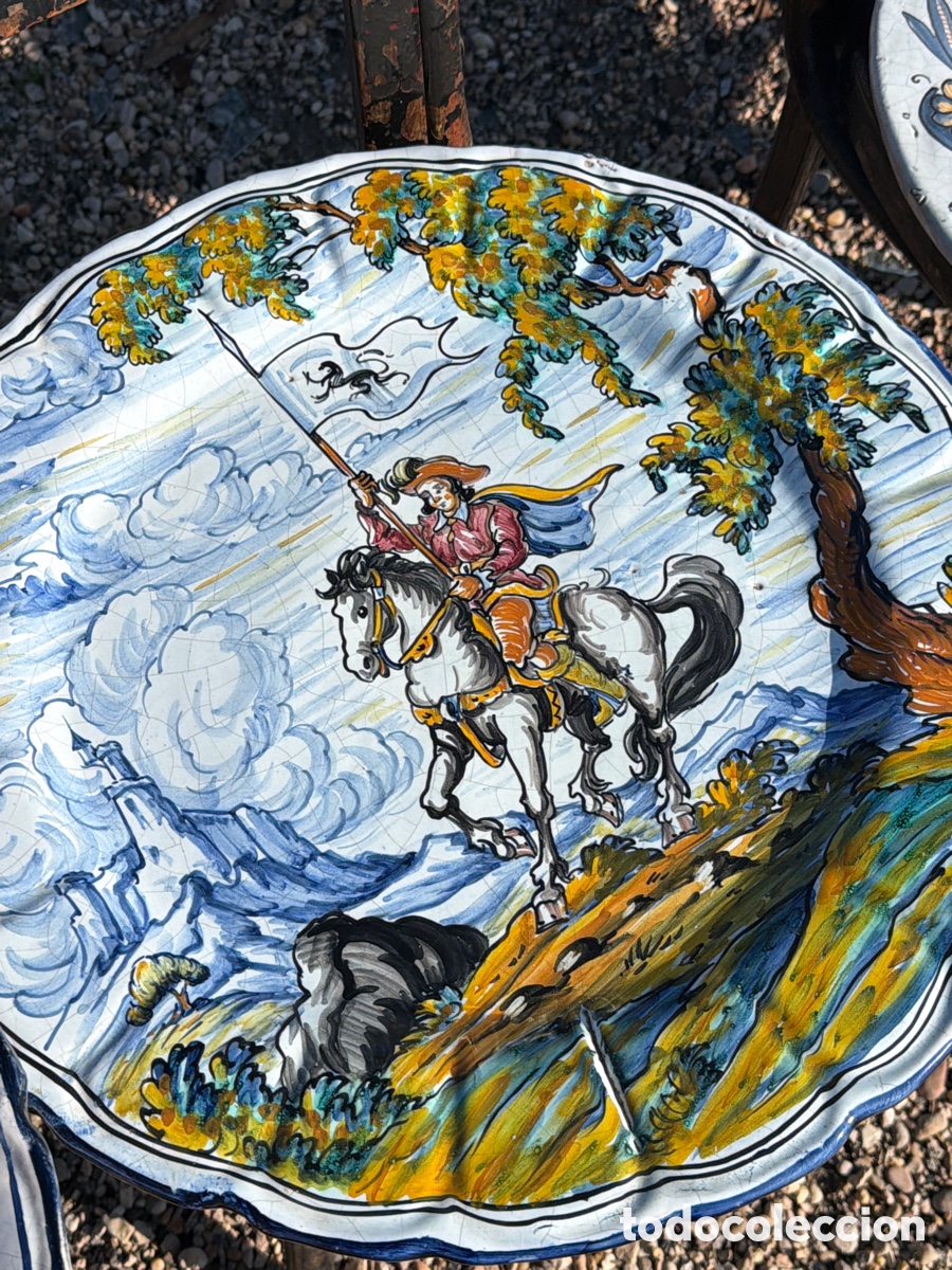 Antig&uuml;edades: Plato de Talavera de gran tama&ntilde;o - Foto 2