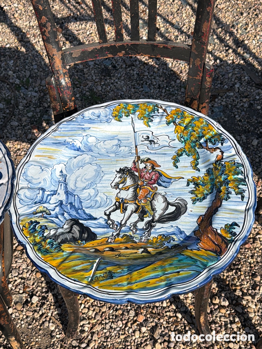 Antig&uuml;edades: Plato de Talavera de gran tama&ntilde;o - Foto 1