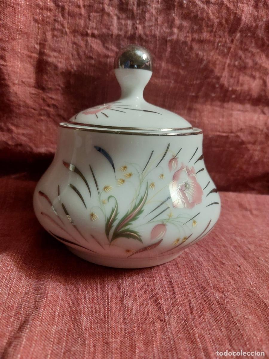 Antig&uuml;edades: FRASCO DE PORCELANA DE BAVIERA - Foto 1