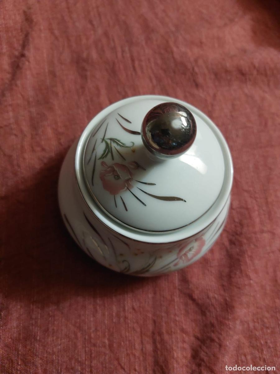 Antig&uuml;edades: FRASCO DE PORCELANA DE BAVIERA - Foto 2