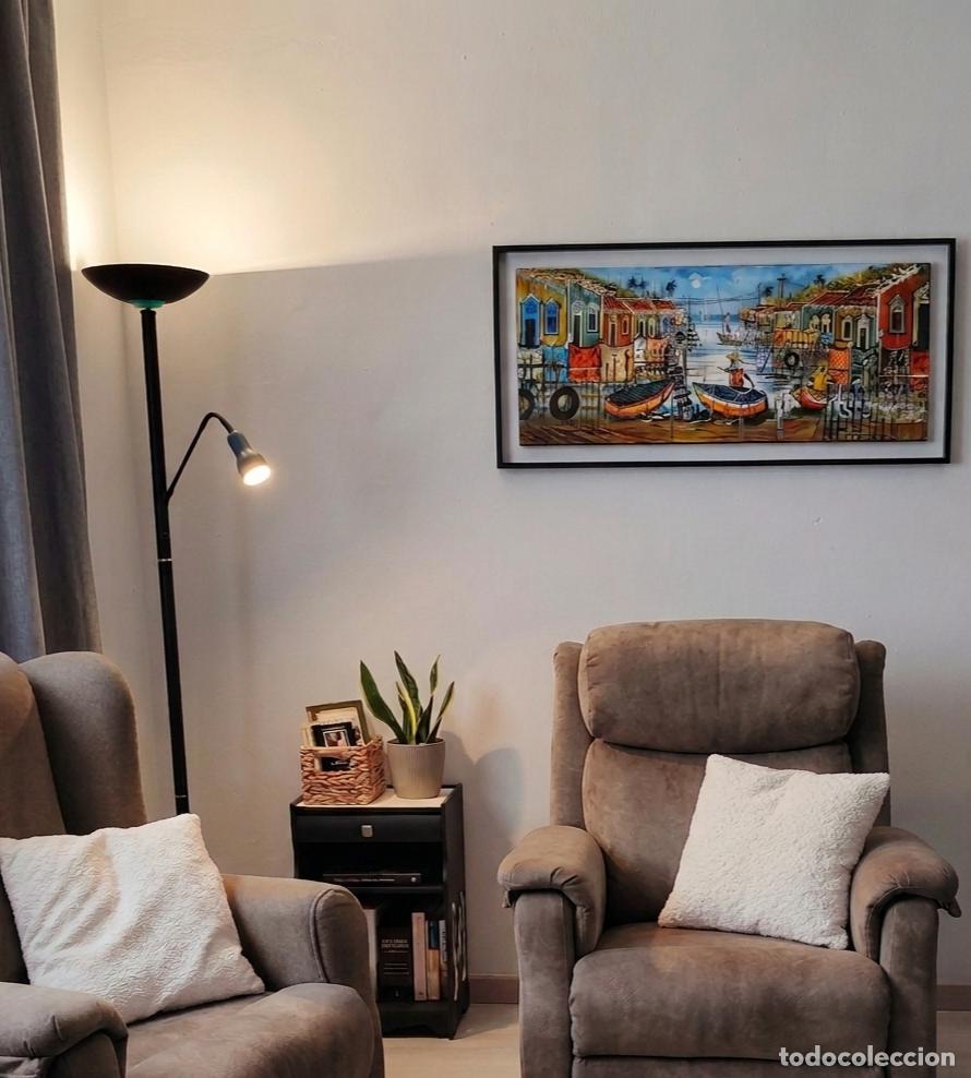 Antig&uuml;edades: Mesa auxiliar restaurada de dise&ntilde;o. - Foto 3