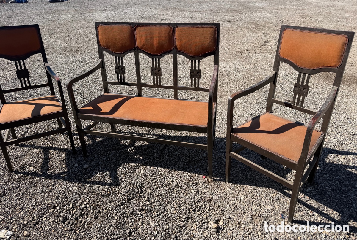 Antig&uuml;edades: Sof&aacute; de madera y sillas estilo art d&eacute;co