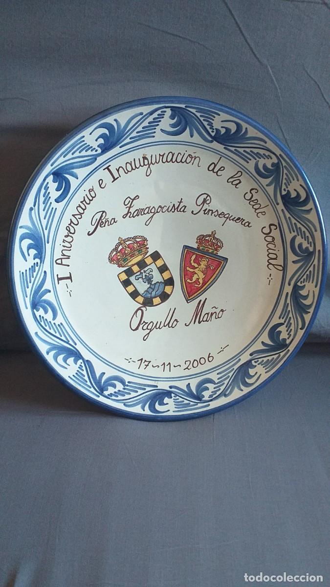 Antig&uuml;edades: PLATO CER&Aacute;MICA MUEL - I aniv. inauguraci&oacute;n sede social PE&Ntilde;A ZARAGOCISTA PINSEQUERA, 2006