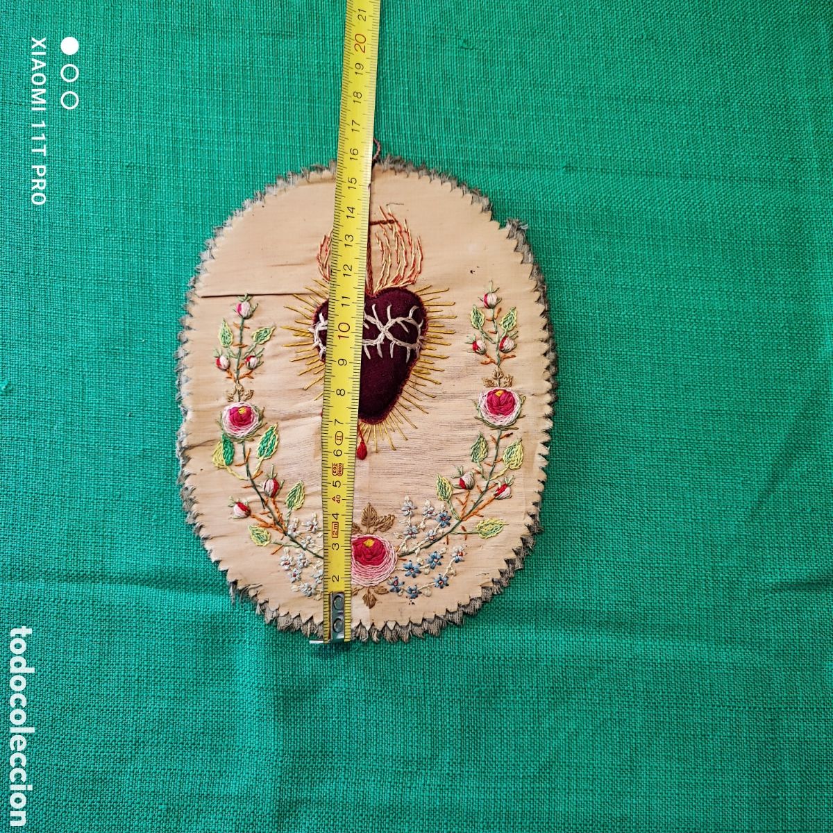 Antiquit&auml;ten: Detente sagrado coraz&oacute;n, bordado.