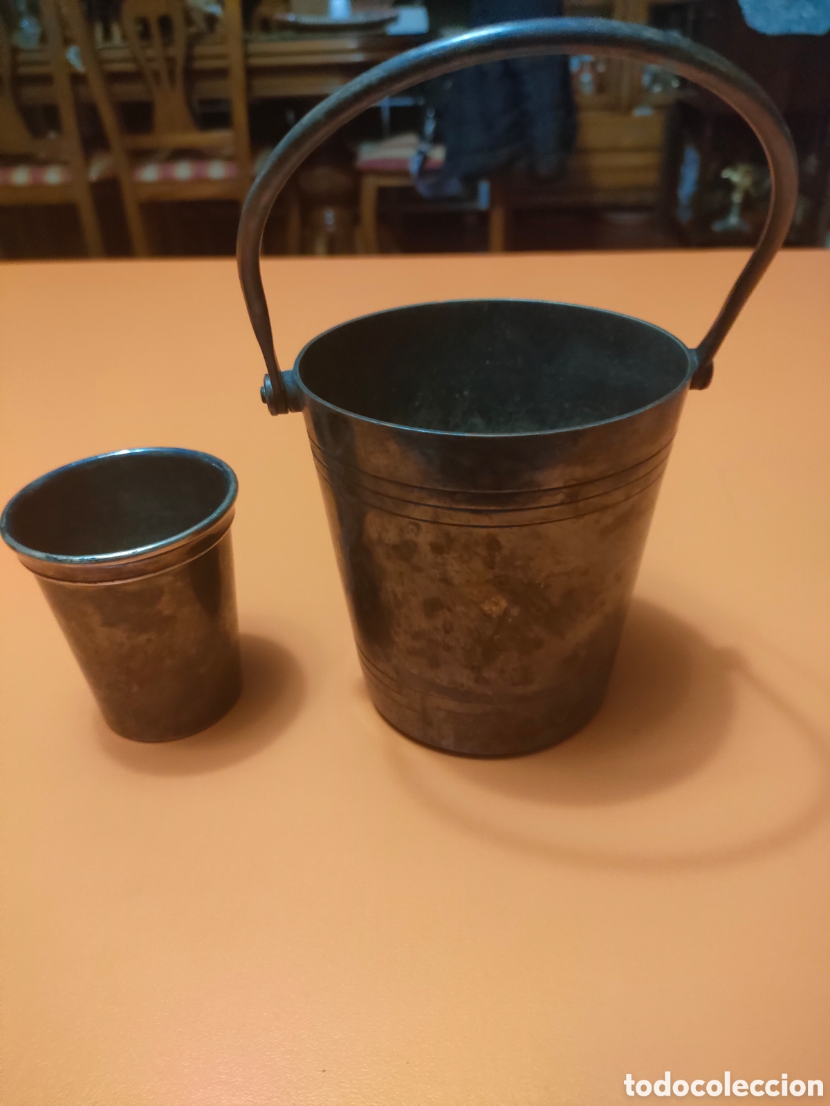 Antig&uuml;edades: Cubo y vaso de ba&ntilde;o de plata - Foto 3