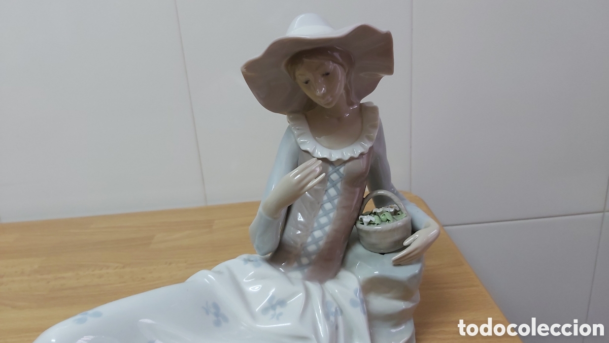 Antig&uuml;edades: Figura NAO de Lladr&oacute; - Foto 3