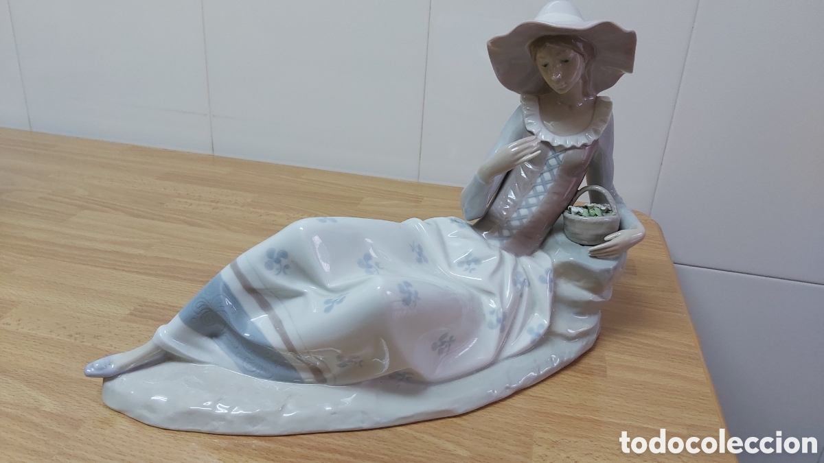 Antig&uuml;edades: Figura NAO de Lladr&oacute; - Foto 1