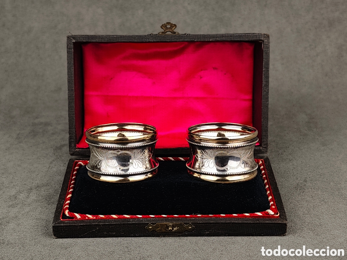 Antig&uuml;edades: Antigua Pareja de Servilleteros de Plata - Foto 1