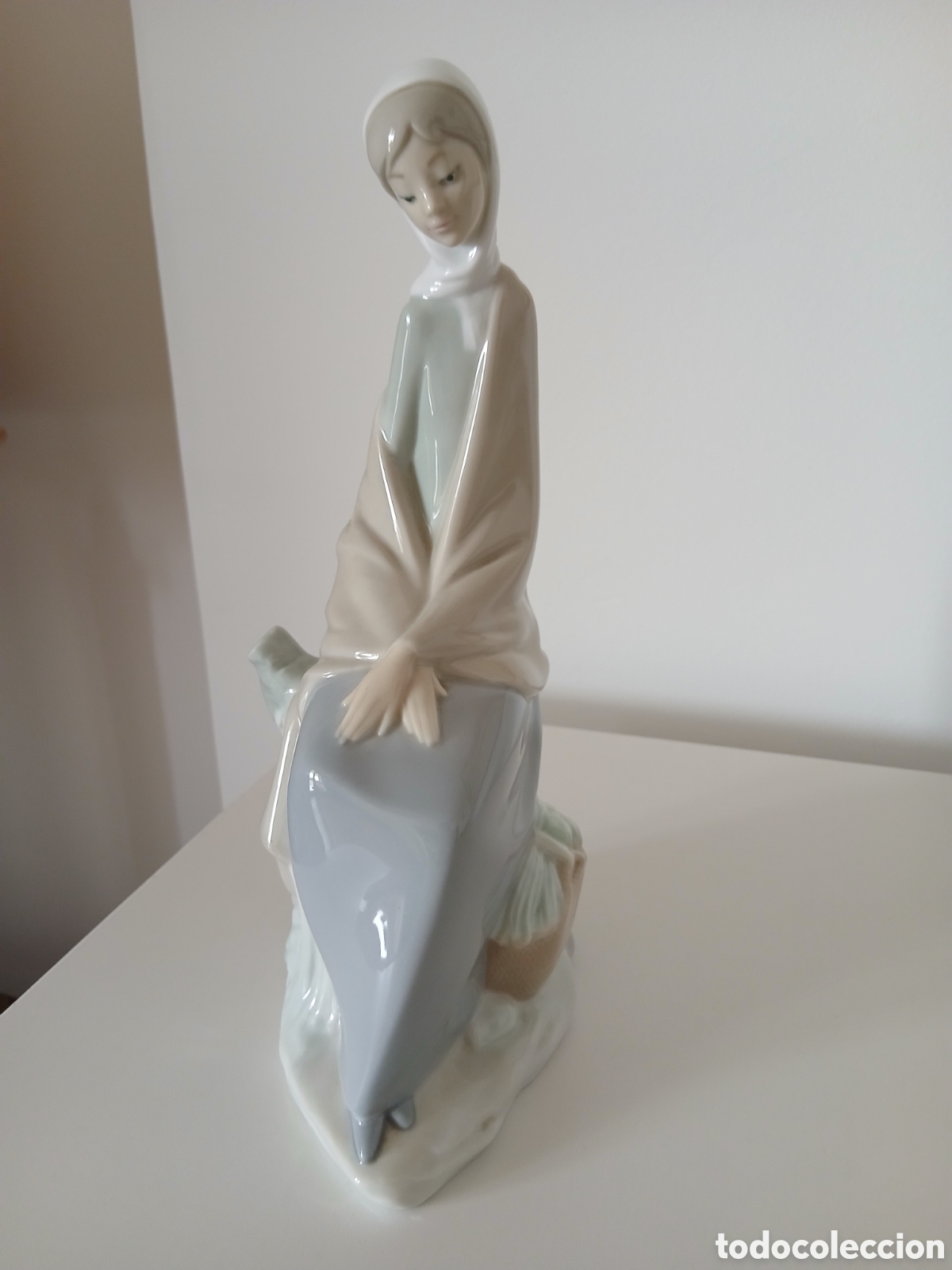 Antig&uuml;edades: Figura de Lladr&oacute; &rdquo;mujer&rdquo; - Foto 2