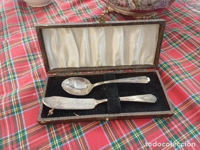 Antig&uuml;edades: Cucharita y cuchillo plata de postre - Foto 3