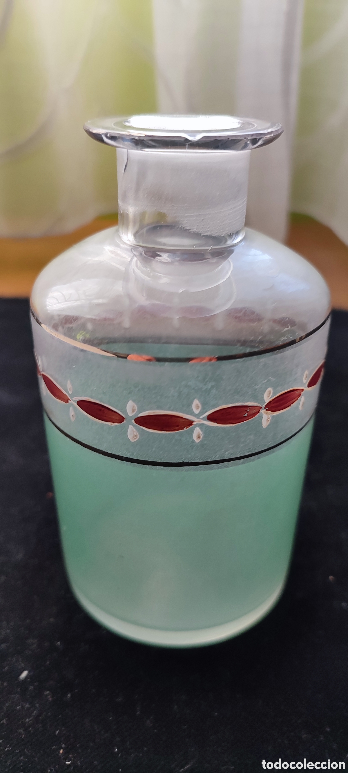 Antig&uuml;edades: Antiguo frasco de perfume decorado a mano - Foto 1