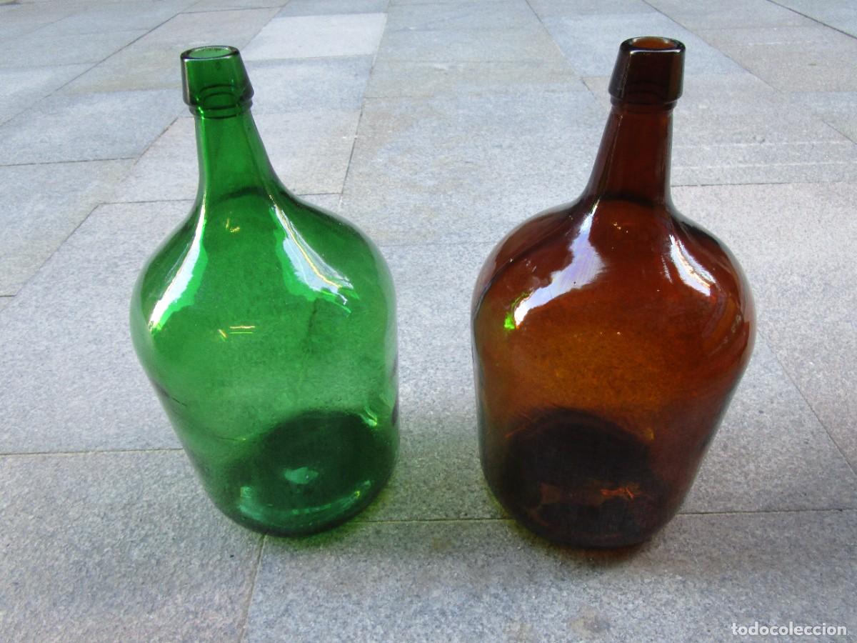 Antig&uuml;edades: * 2 GARRAFONES DAMAJUANAS DE 5 L, A ELEGIR COLOR VERDE O AMBAR 60'S, EXCELENTES - NO FERTAS. + INFO