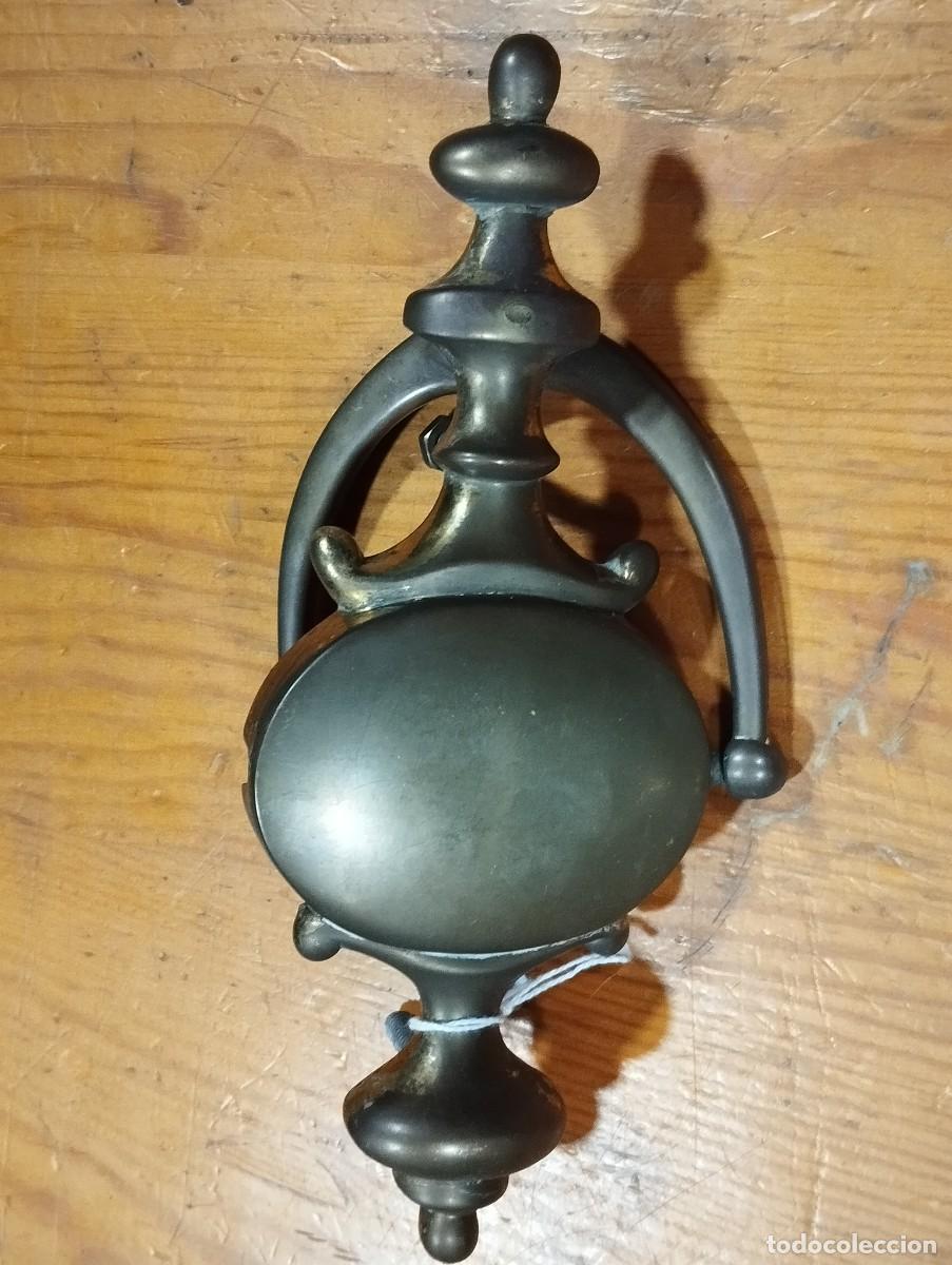 Antig&uuml;edades: PICAPORTE ALDABA DE BRONCE ANTIGUO. - Foto 3