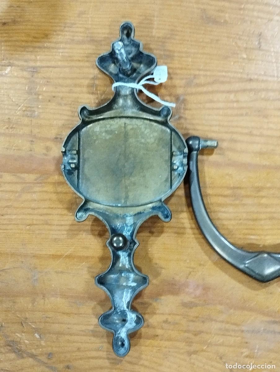 Antig&uuml;edades: PICAPORTE ALDABA DE BRONCE ANTIGUO. - Foto 5