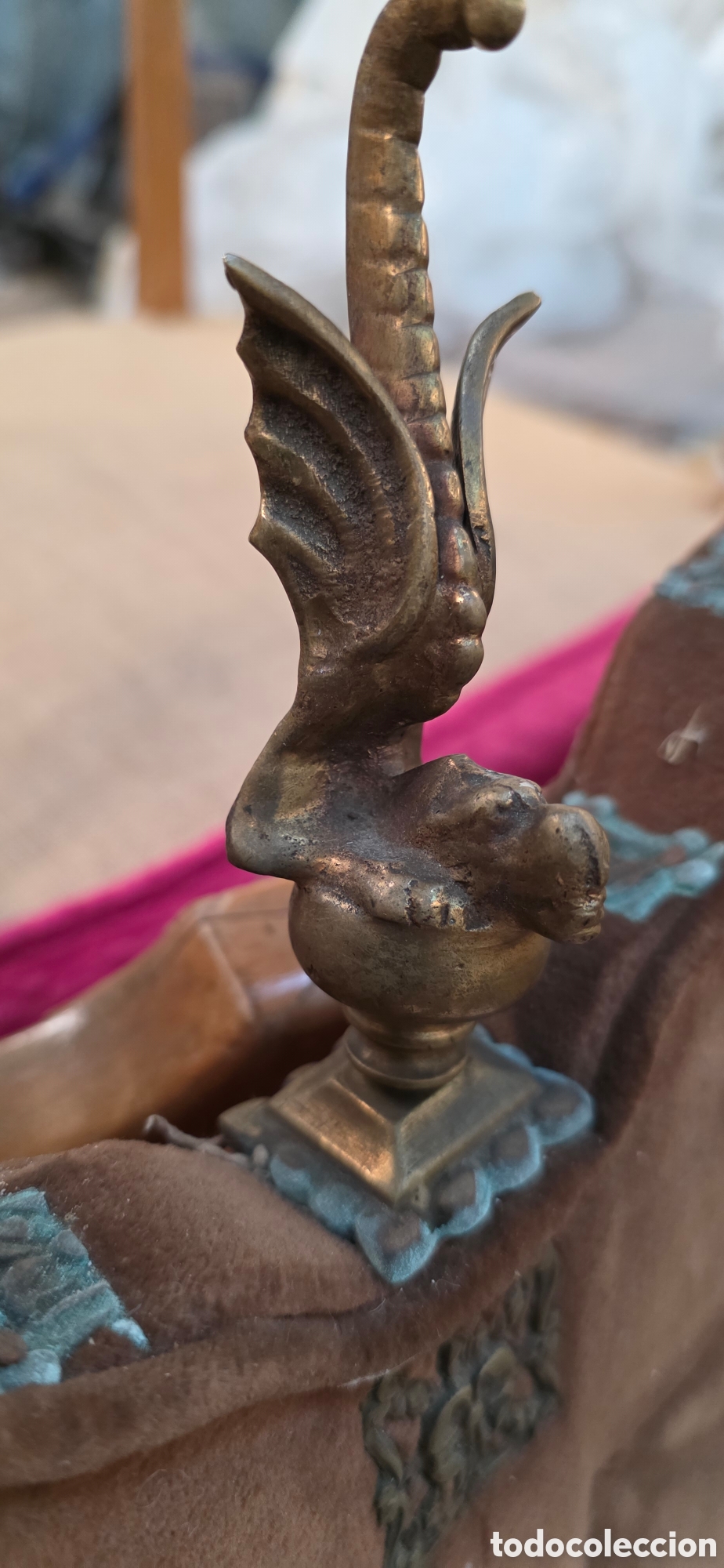 Antig&uuml;edades: Cabecero de terciopelo - Foto 5