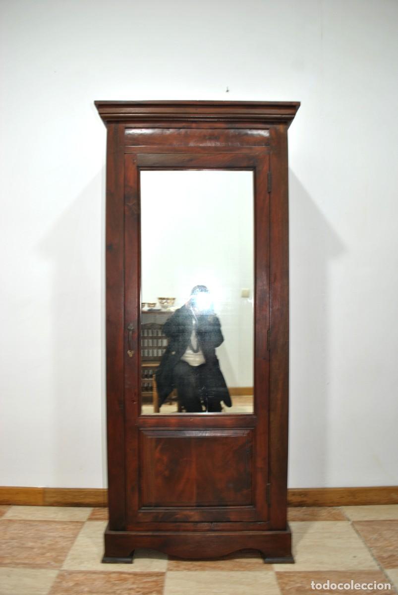 Antig&uuml;edades: ARMARIO ANTIGUO 1 PUERTA - Foto 1