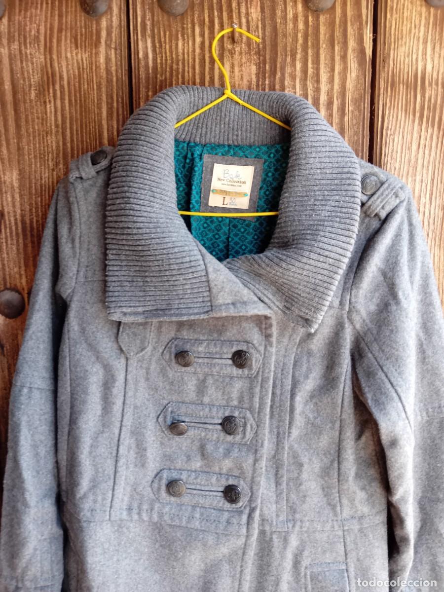 Antig&uuml;edades: Abrigo new collection talla L30 - Foto 5