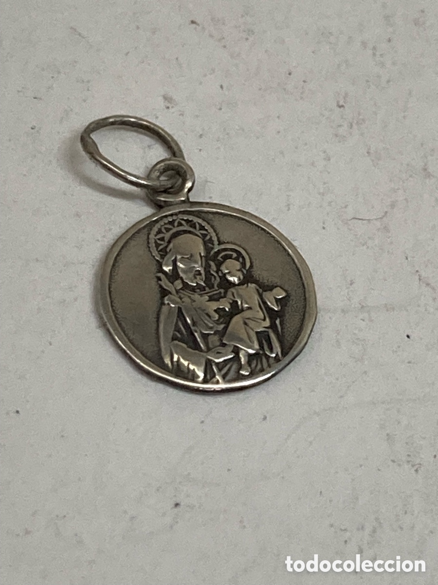 Antig&uuml;edades: Medalla de plata C557 - Foto 1