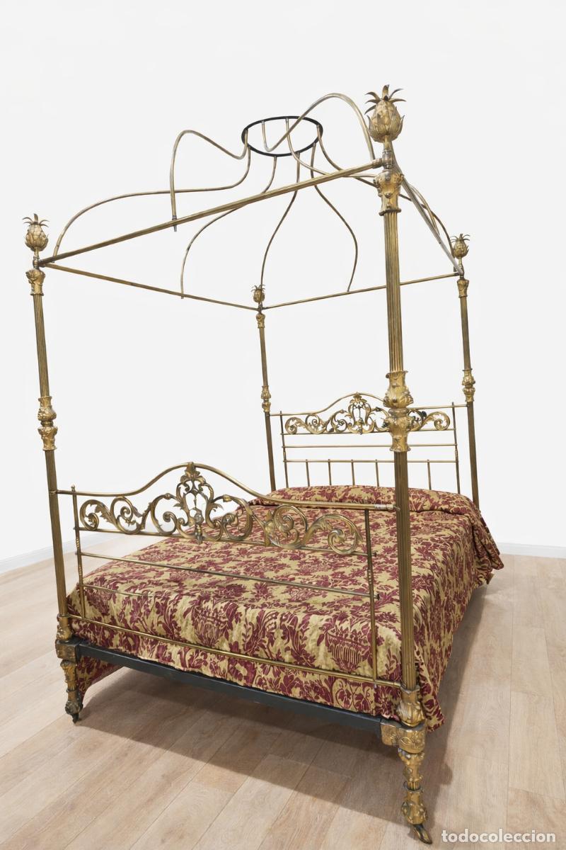 Antig&uuml;edades: CAMA ANTIGUA ISABELINA CON DOSEL - Foto 1