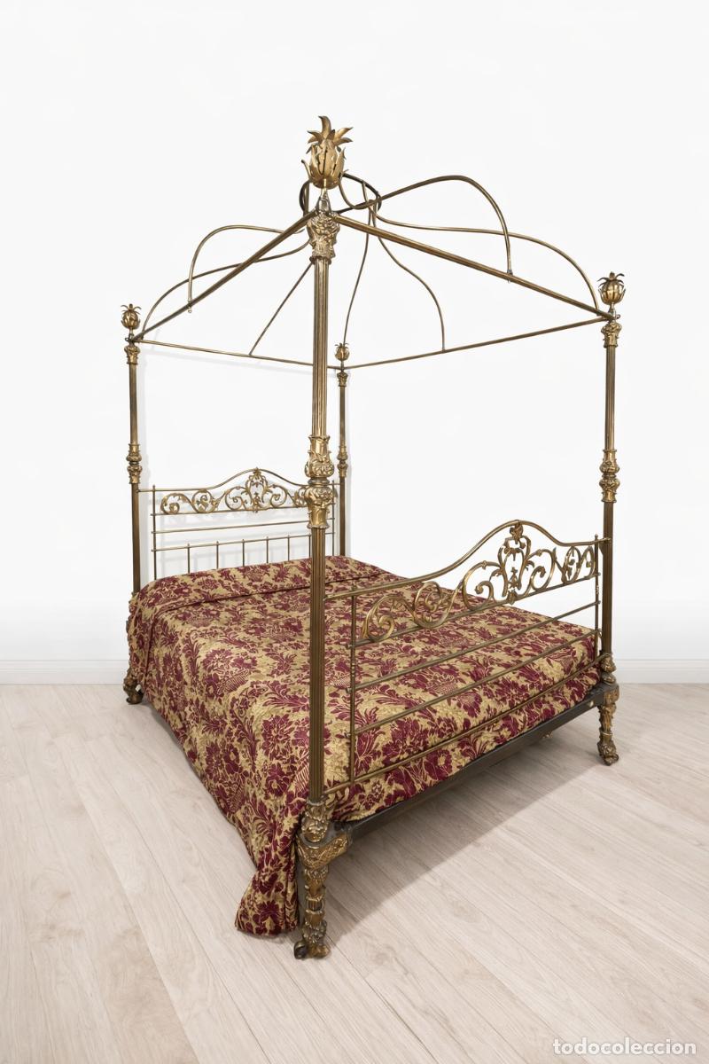 Antig&uuml;edades: CAMA ANTIGUA ISABELINA CON DOSEL - Foto 3