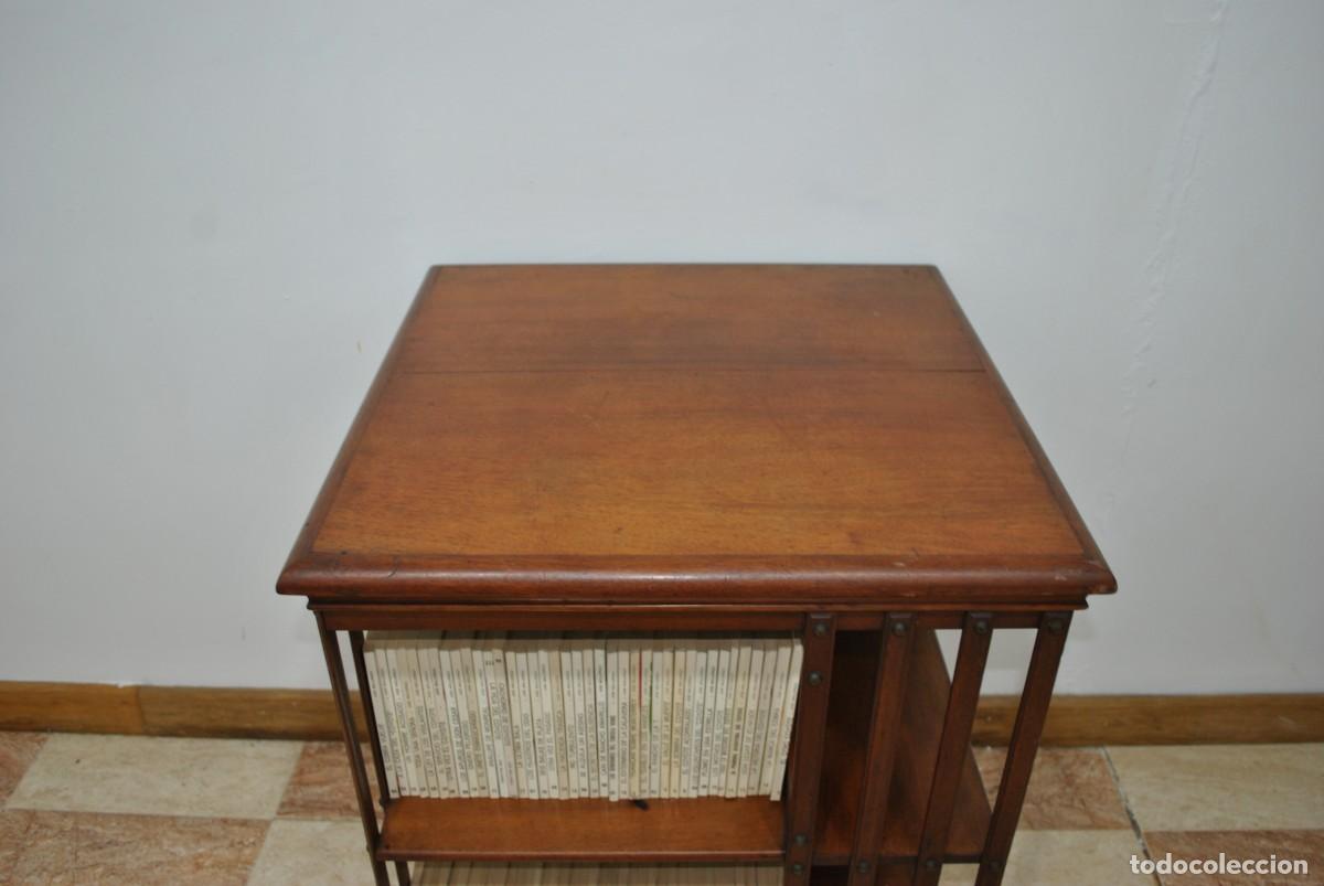 Antig&uuml;edades: MESA LIBRER&Iacute;A GIRATORIA - Foto 3