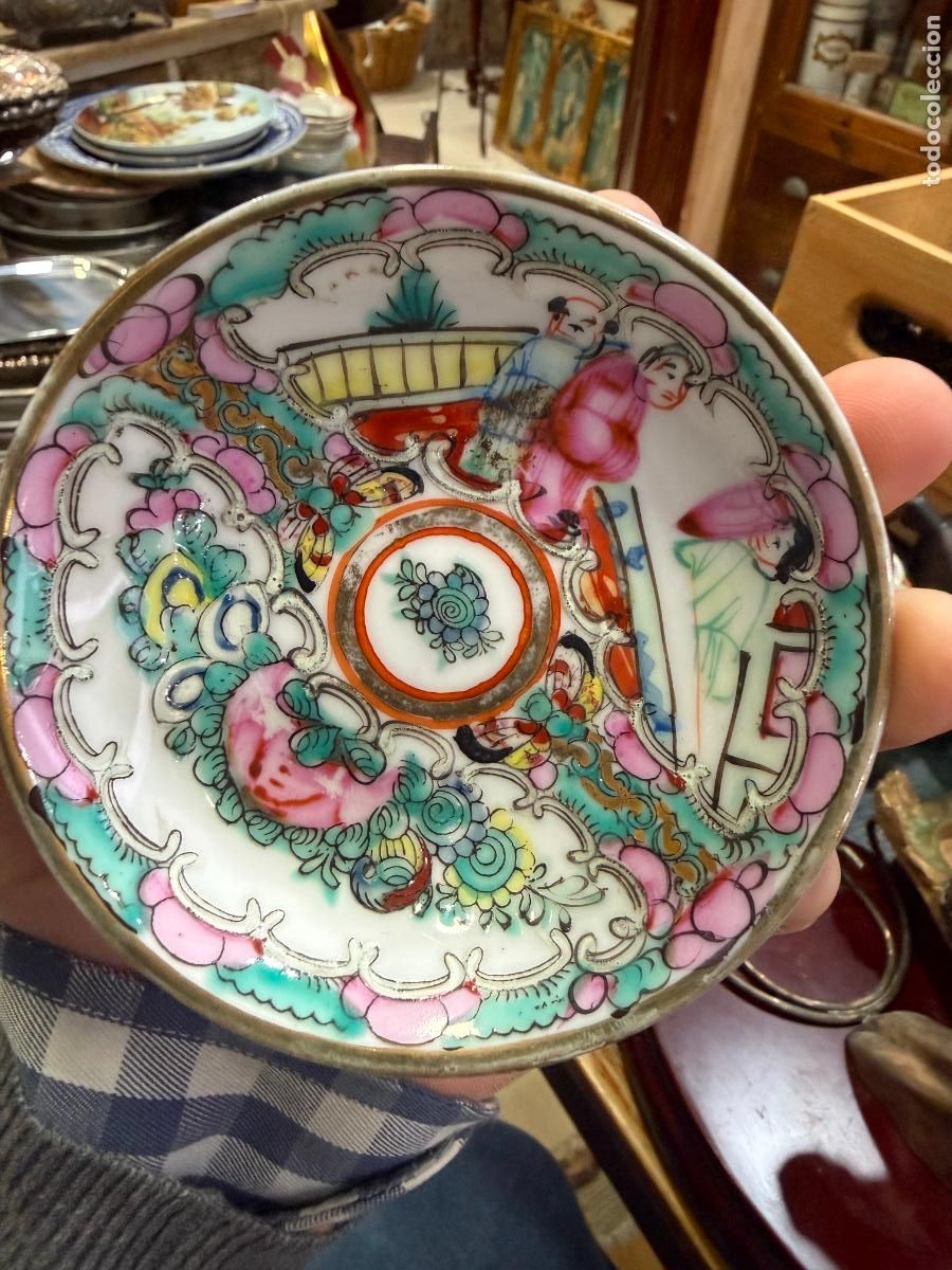 Antig&uuml;edades: PLATO CERAMICA MACAU - MEDIDA 10 CM