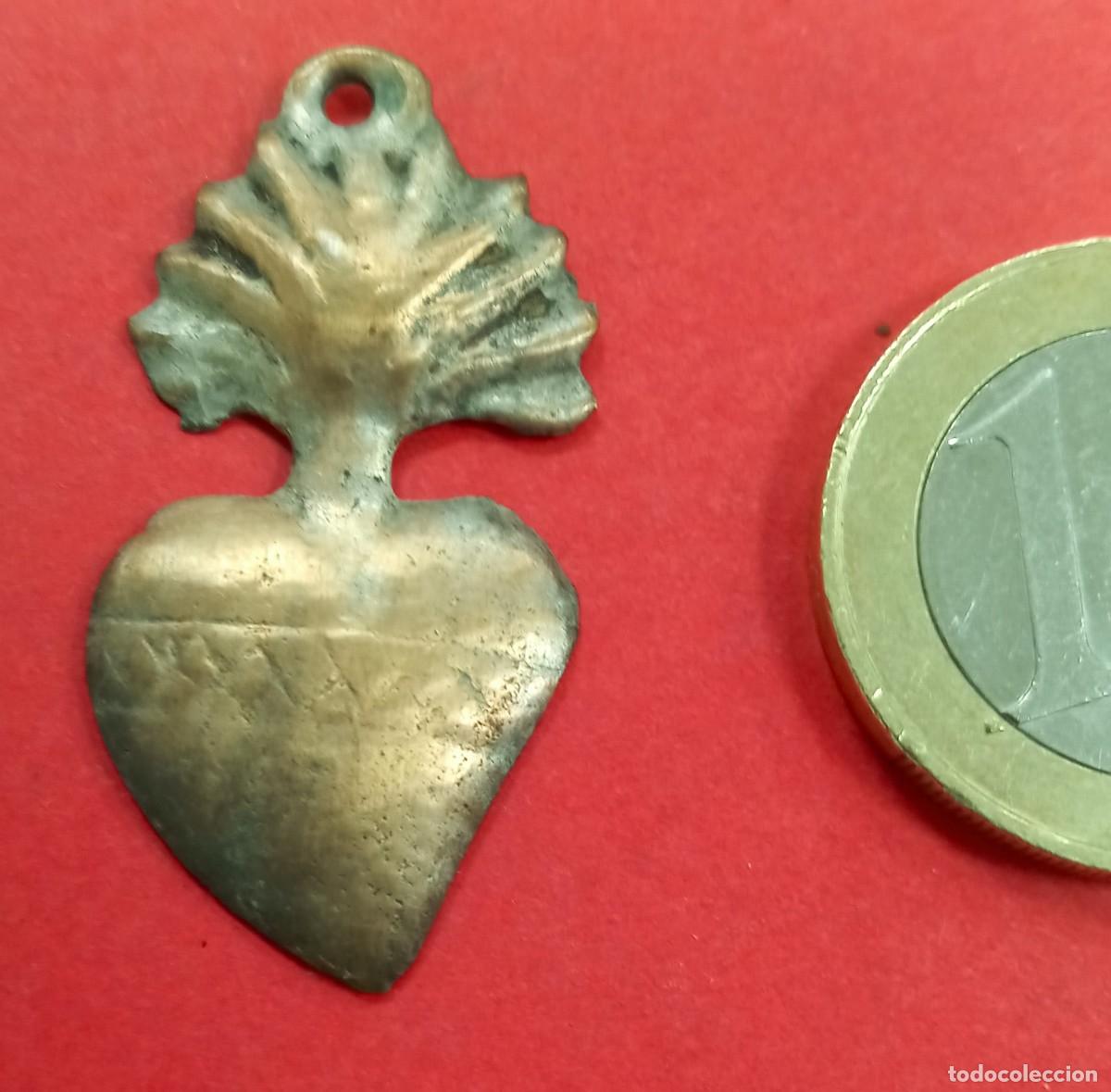 Antig&uuml;edades: Medalla Antigua Sagrado Coraz&oacute;n. - Foto 1