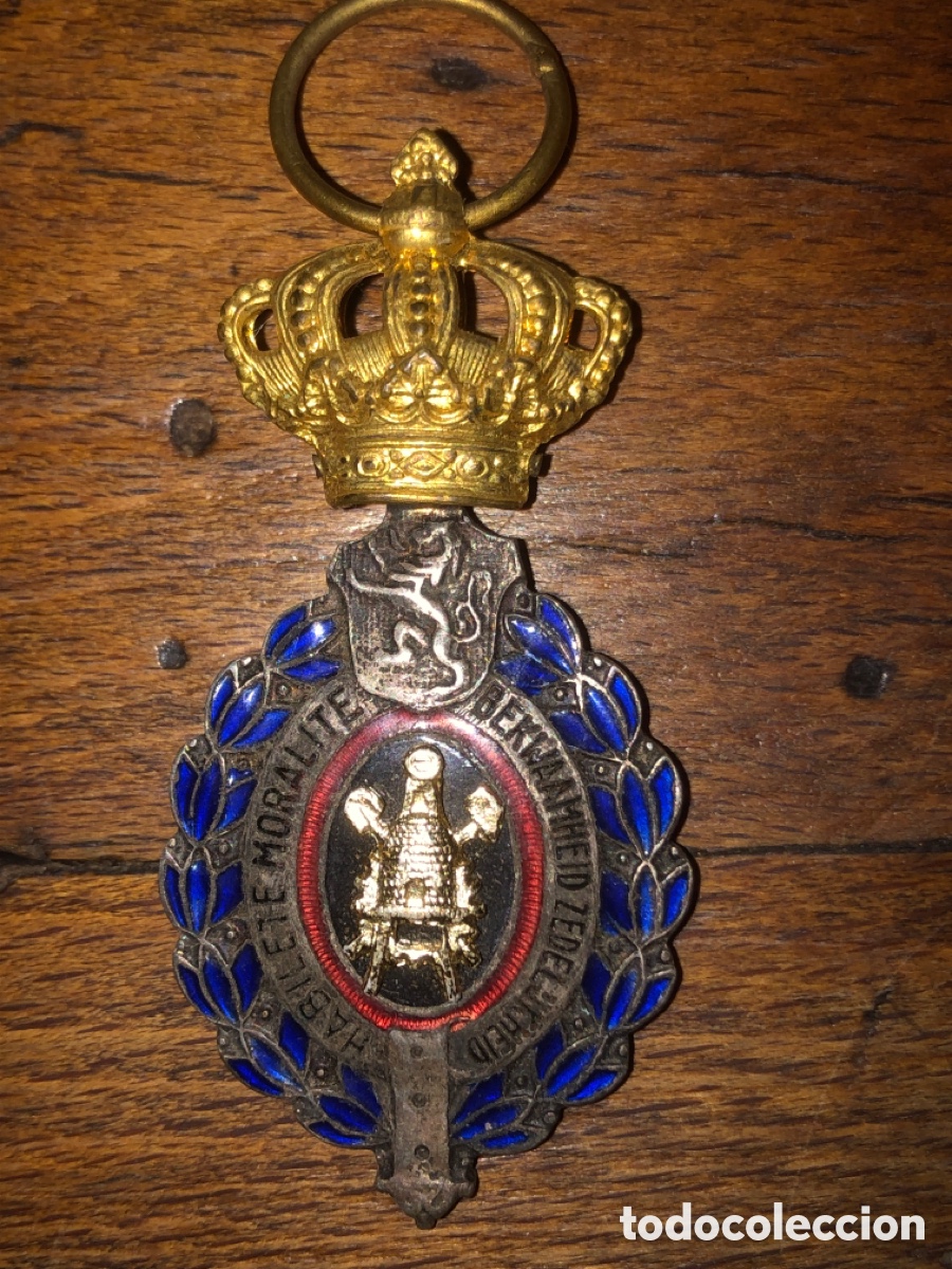 Antig&uuml;edades: Antigua medalla Bruselas /B&eacute;lgica