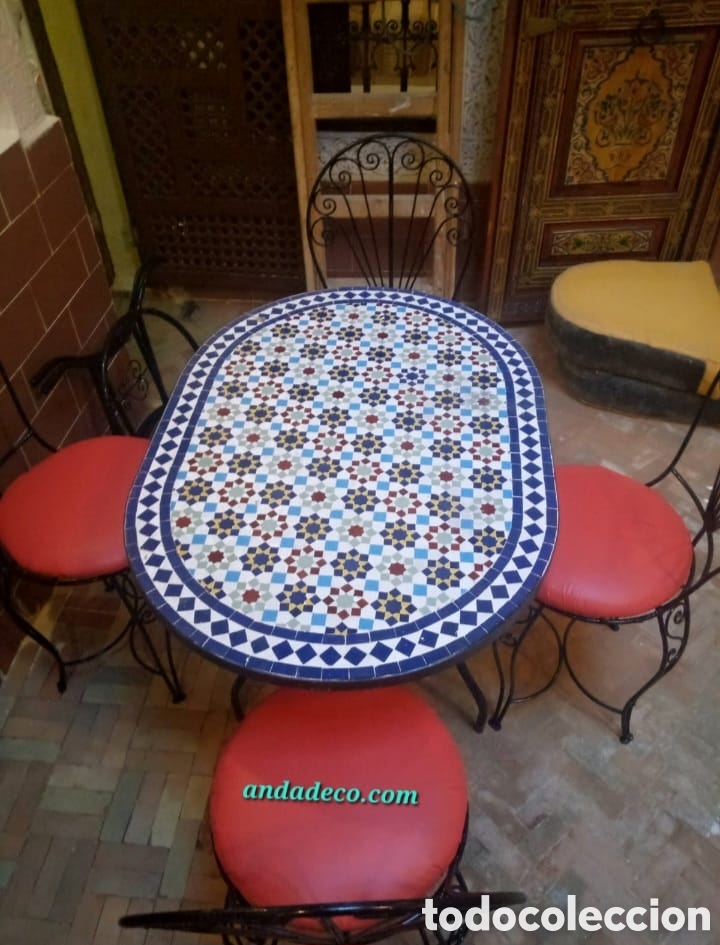 Antig&uuml;edades: Mesa de centro y exterior - Foto 5