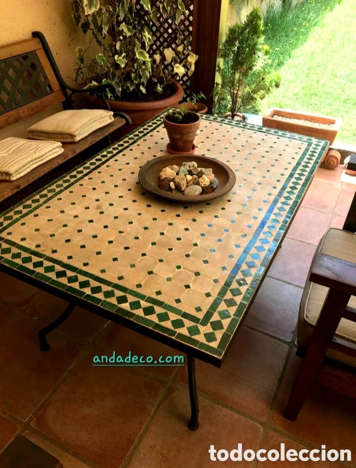 Antig&uuml;edades: Mesa de centro y exterior - Foto 8