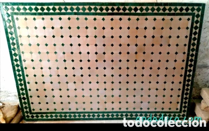 Antig&uuml;edades: Mesa de centro y exterior - Foto 9