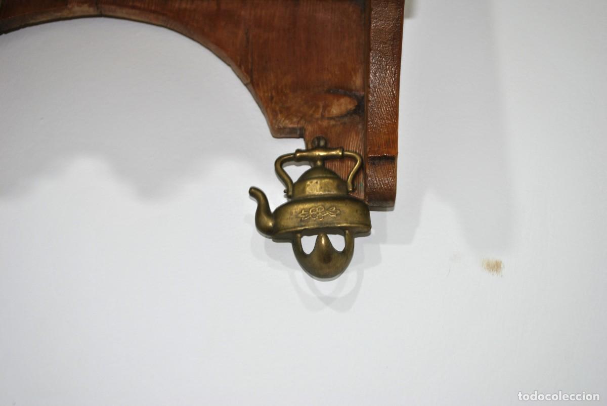Antig&uuml;edades: MUEBLE DE PARED ESPIECERO DE MADERA - Foto 3