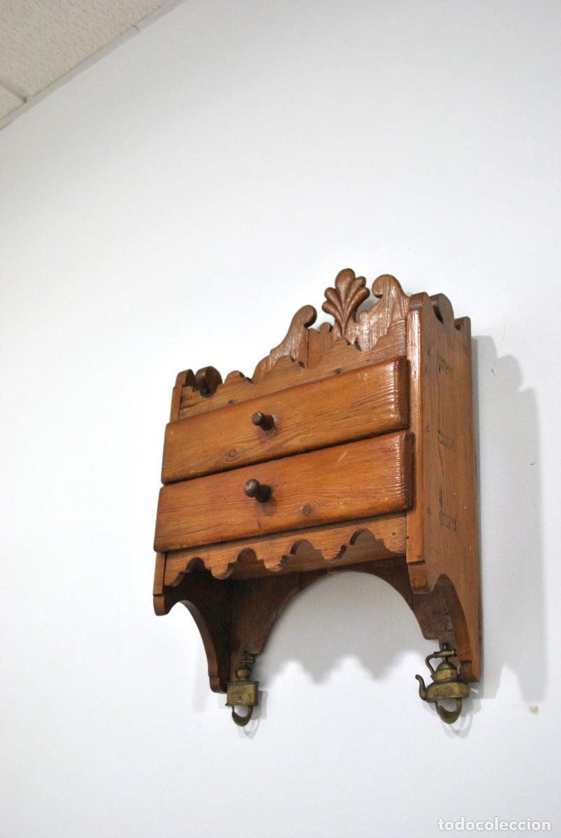 Antig&uuml;edades: MUEBLE DE PARED ESPIECERO DE MADERA - Foto 4